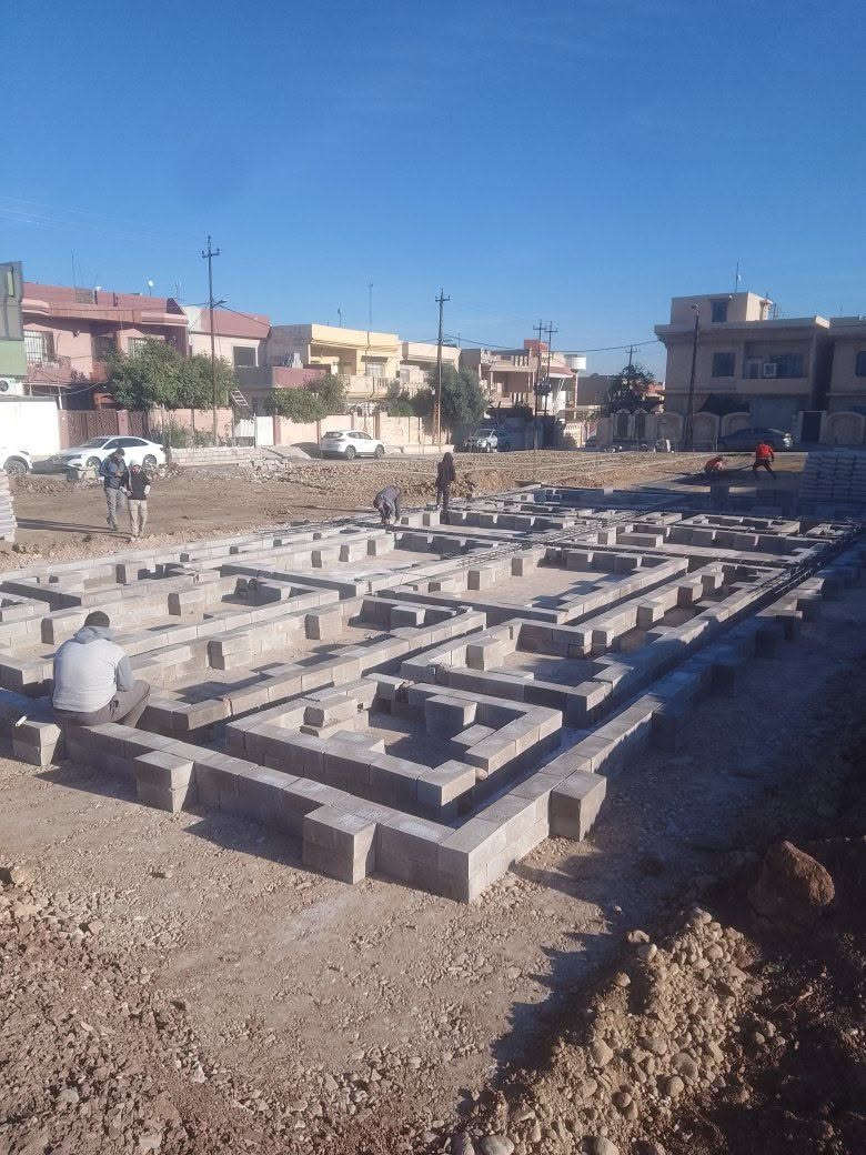 السلام عليكم ورحمة الله وبركاته 🌹
🏗️ نوفر كادر عمال متخصص في جميع أعمال البناء والإعمار داخل حدود مدينة الموصل فقط.
🔹 تصفيط بادلو اساس.
🔹 تصعيد الرمل، الكاشي، الإسمنت، البلوك، والحلان.
🔹 صب الأرضيات.
🔹 ترميم وتعديل المنازل.
🔹 قشط وتنظيف البيوت.
🔹 تنفيذ جميع أعمال البناء باحترافية وإتقان.
✅ سرعة في الإنجاز.
✅ عمل متقن.
✅ أسعار مناسبة.
📍 الخدمة داخل حدود مدينة الموصل فقط.
#الرزق_على_الله 🤲
📞 للتواصل:
🟢 آسيا:
***********
🟠 كورك:
***********
🔵 زين / واتساب:
***********
