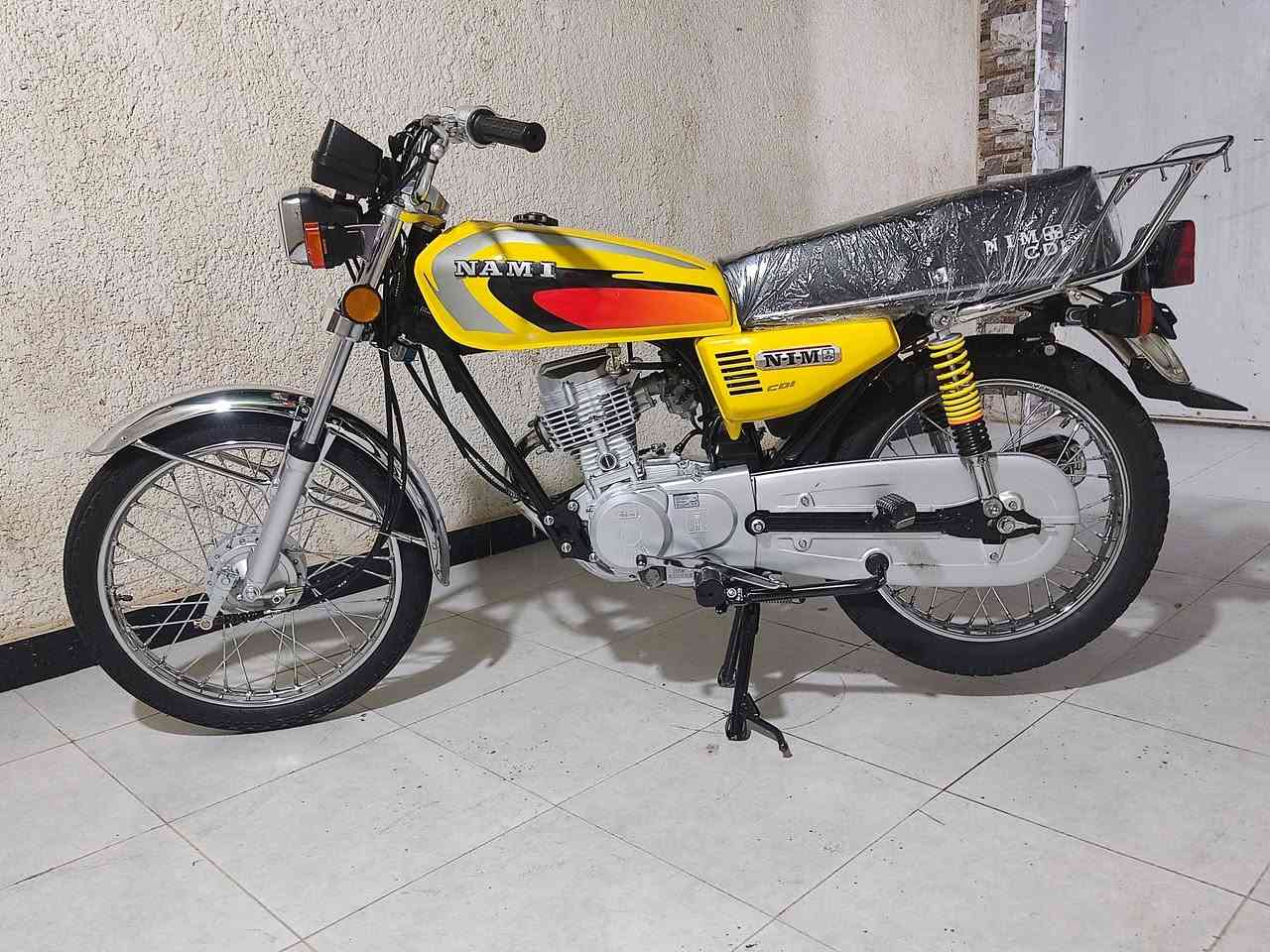 سلام عليكم 
دراجه للبيع سكنر 

موديل 26

صارله اربع شهور طالعه من الوكيل 

سعر : 750         3 احرف

الاستفسار ***********
