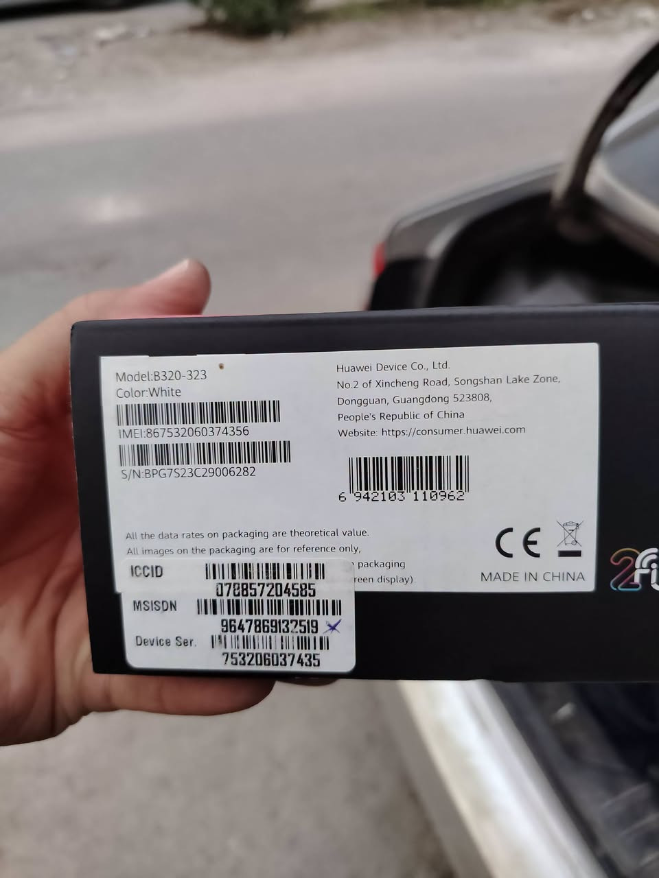 راوتر  انترنت زين فاي  للبيع كامل مع الخط 

***********
