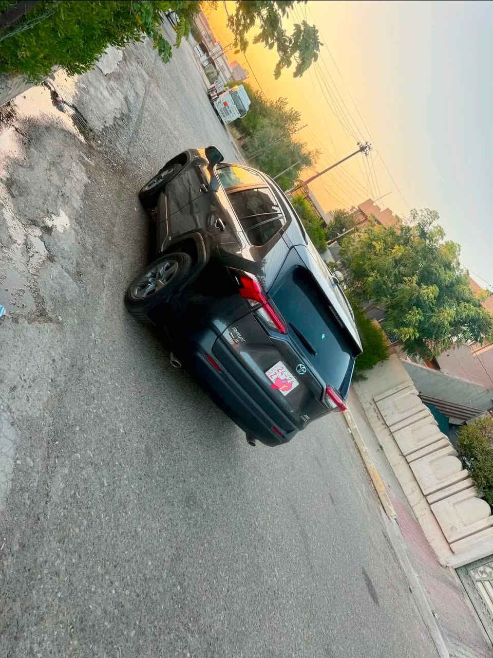 راف فور 2024 ماشية 21 الف بنزين ⛽️ وهايبرد
موصفات 🚙 XLE فول دفع رباعي سلايت فتحة وبصمة وابواب بصمة وجنطة كهرباء رادار امامي جوانب كله بلادي حجر صالنصا بلادي تبريد قطعتين تحكمات شاشه كامرة كشنات تدفئة  لون نفطي بدون نقص سيارة جديد داخله للعراق بدون رقم تترقم فقط شمالي (أربيل او سليمانية او دهوك او حلبجة )حسبة رغبة المشتري وتريد نرقمه حاضر الك بيوم واحد او تريد رقمه بنفسك
🚗 بدون صبغ بدون تبديل بدون شخوط بدون رصعات بدون دواخل بدون غرق بدون ارباك جميعها سليمة سيارة شرط فقط 4 اصابع بارد خفيف مقدمة جاملغ سايق لا غيره 
مكان سيارة كركوك حي العسكري سعره 225 بيه مجال للطيبين 
***********
