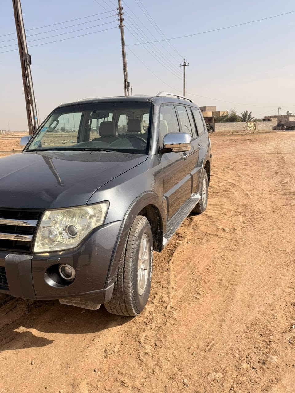 سلام عليكم سياره باجير حبتوري 2008 محرك 3000 سياره فول كشنات جلد تحكم استيرن ثلاجه دمامات مري شفط فتح سقف وسبعه راكب سياره مكفول من الصبغ والضربه وراد خليجي  للستفسار ***********
