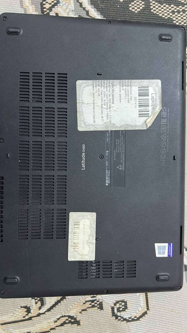 💻 للبيع لابتوب Dell Latitude 5480

🔹 المعالج: Intel Core i7-6600U
🔹 سرعة المعالج: 2.60GHz ويصل إلى 2.80GHz
🔹 الرام: 8GB DDR4
🔹 كارت الشاشة المنفصل: NVIDIA GeForce 930MX — 2GB
🔹 كارت الشاشة المدمج: Intel HD Graphics 520
🔹 التخزين: SSD NVMe KIOXIA سعة 256GB
🔹 النظام: 64-bit وندوز 10
🔹 الموديل: Dell Latitude 5480

✅ مناسب للدراسة والعمل والبرامج والاستخدام اليومي
🎮 ويشغل العديد من الألعاب الخفيفة والمتوسطة حسب الإعدادات.

📌 الجهاز موجود وجاهز للفحص والتجربة قبل الشراء.

💰 السعر: [360 الف]

📍 المكان: [ذي قار قرب البيطره مقايل دور الزراعه]
📞 للاستفسار والتواصل: [رقم الهاتف *********** ويجود فيه واتساب ]

البيع للجادين فقط. Singapore
