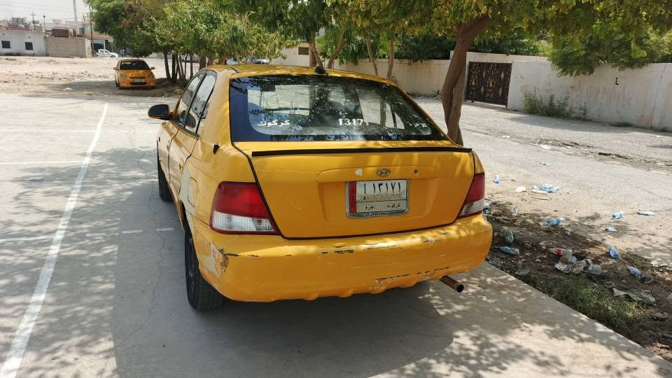 السلام عليكم 
هوندا فيرنا موديل الفين تاكسى رقم كركوك بيها كود بنزين محرك كبير فول مواصفات ماعدا كير عادى شرط و وكالة هاى يصير خصوصى إذا حولت تبريد درجة اول 4تايرات جدد باتر صدر خلفى كل شرط نقابة وغرام شرط سعر  35 للشراى خابر ع رقم

***********
*********** كركوك, العراق

