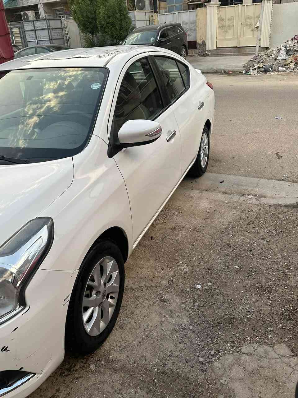 نيسان سني للبيع موديل 2024 سيارة مكفول مابيها صبغ
بغداد
***********
