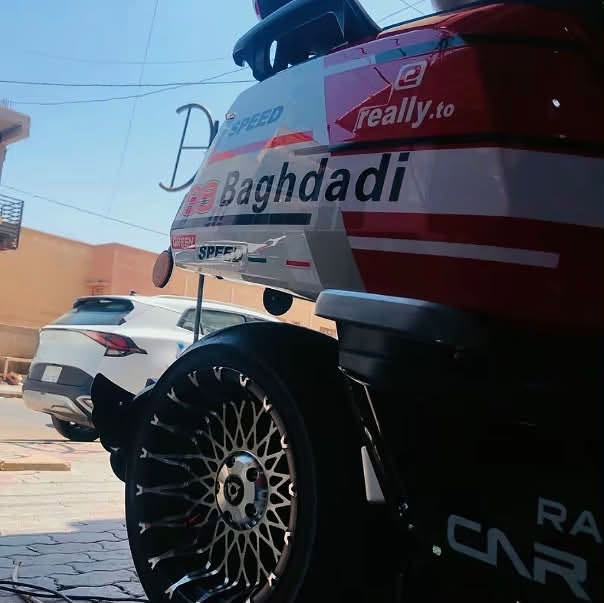 دراجه كاسحه للبيع معروفه مواصفاته كلشي شغال بطاريات جدد قبل 14 يوم بدلتهن بيه ملف لو حساس مادري لسعر 850 وبيه مجال لمكان بغداد حي لجهاد لرقم ***********
