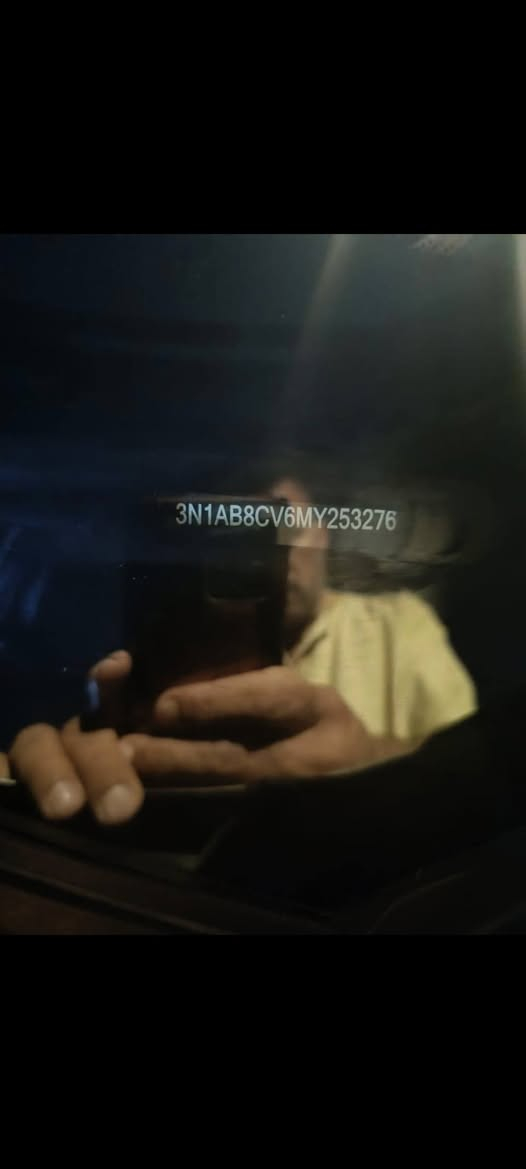سنترا موديل 21 حادثها باب وجاملغ سياره ماشيه 66 عنوان بصره رقم أربيل سعر 108 اتصال *********** مراوس عادي حسب لرغبه

نص مكتوب في الصور:
- 10 bid.cars