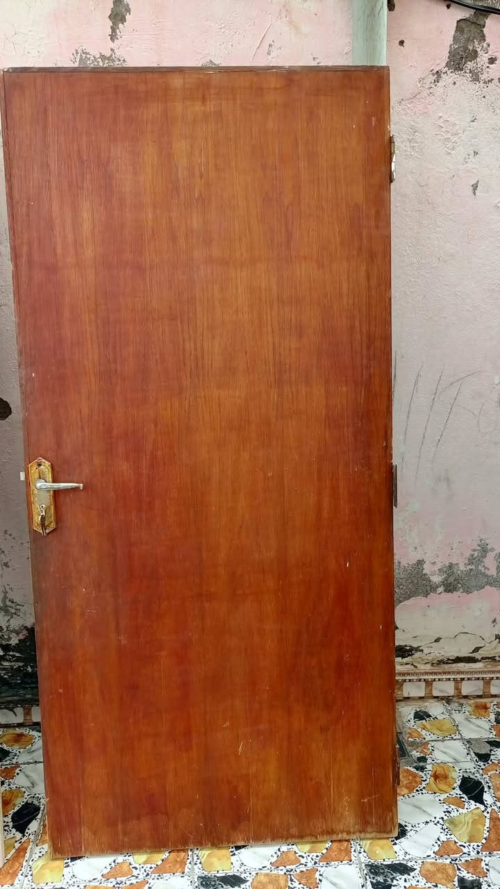 باب براني • باب غرفة • حديد درجة اولى