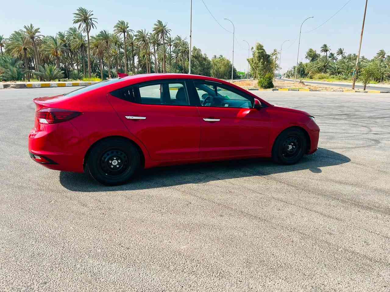 سلام عليكم
النترا موديل 2019 لون ماروني رقم بابل الجديد

حادثها بنيد مبدل وباب الصدر كلير بيه من امريكى

وباب خلف السايق بارد بيها بدون دواخل

صور الحادث امريكه موجوده بل منشور

مكينه كير حداديه تبريد كفاله 

السياره موصفات نص 

السياره ماشيه 217

مكان السياره حله قرب سيطرة الاثار

سعر السياره 117وبيها مجال بصيط

رقم التلفون /‭***********‬

رقم التلفون /***********
