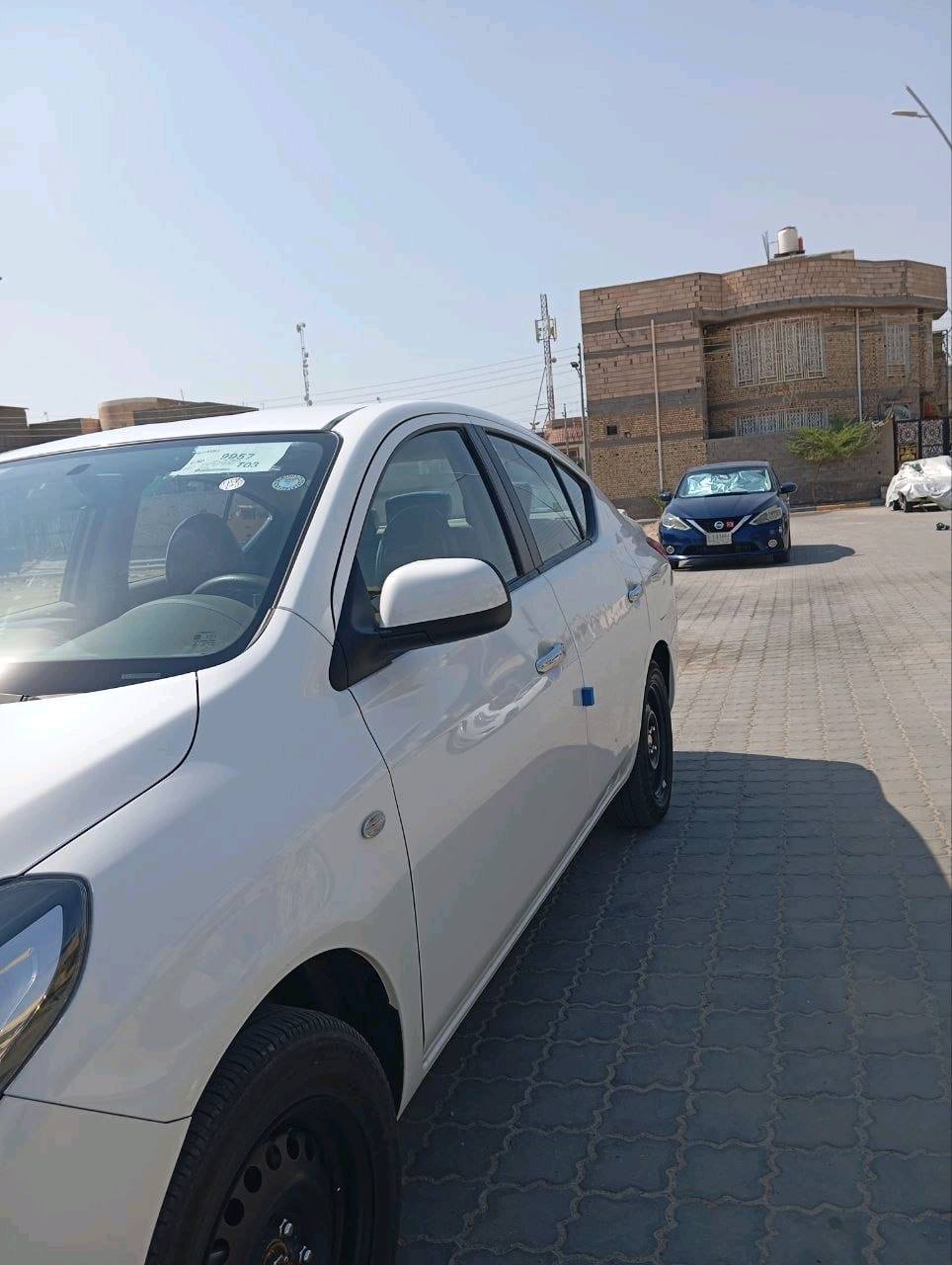 نيسان صني موديل 2025 رقم اربيل هندي ام ا لبليته الزركه مكفول من الصبغ والضربه ماعدا بارد بالباب الخلفي فقط السعر ١٢٢وبيه مجال بسيط الاتصال على الرقم ***********