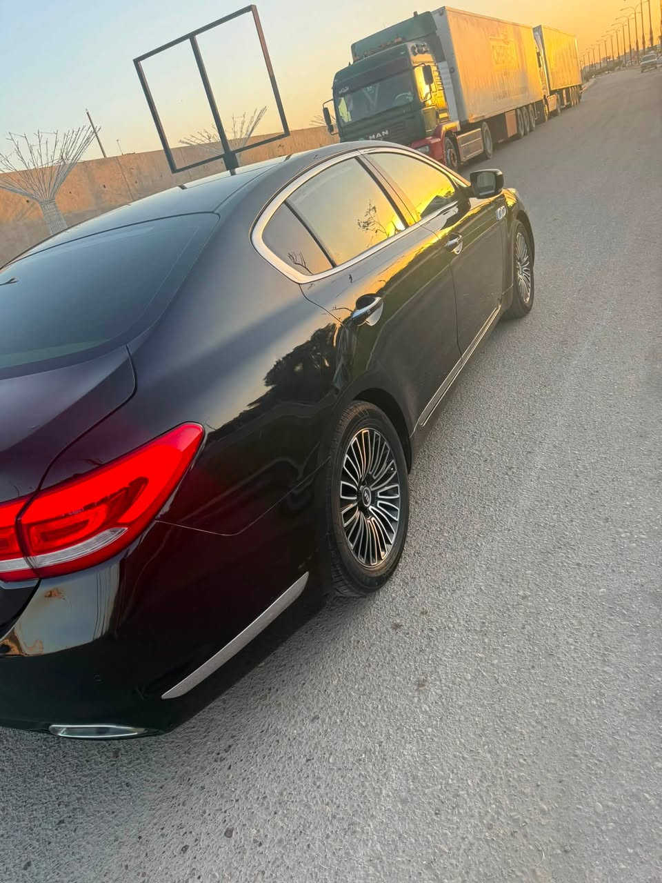 1-كيا كوريس 2013 خليجي

2-محرك 3800 V6

3-گير 8 نمر كوبرا

4-اللون اسود

5-الجنطه شفط

6-بصمه اربع ابواب

7-ستيرن كهرباء متحرك 

8-مري شفط وقلاب عالبگ لرؤيه اوضح

9-كامرات عدد 2 امامي وخلفي

10-حساسات امامي خلفي

11-فتحه سقف

12-كشنات كهرباء امامي خلفي

13-تحكم ماوس امامي خلفي

14-الكشنات الخلفيه VIP 

15-تبريد 3 قطع

16-حساس مناخ اوتو يتحكم بفتح وغلق الهواء الخارجي حسب نقاوه الجو 

17-هاند بريك بصمه كهرباء

18-نضام اوتو هولد

19-انضمه قياده  عادي وايكو وسبورت 

20-نضام مانع انزلاق ABS

21-مثبت سرعه ورادار تفاعلى 

22-السياره بيها فقط طخه بالجاملغ واصبعين بالجنطه غير هالشي ماكو ومكفوله.. 
23_محرك تبريد تخم تاير كله جديد  صدر امامي خلفي ودعاميات صبغ جماليه مع البوليش وسياره طخه موجوده قبل التصليح  وبعد التصليح   بالصور 
24-برد 3 قطع 

 فئه الثانيه السعر140$  بيع او مراوس لاستفسار ***********واتساب *********** او الاتصال
