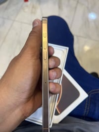 للبيع ١٦ برو ماكس وتر بروف مكفول  بطارية٩١ ب٢٦٥ اخون السعر ١٢٢٥ قفل من...