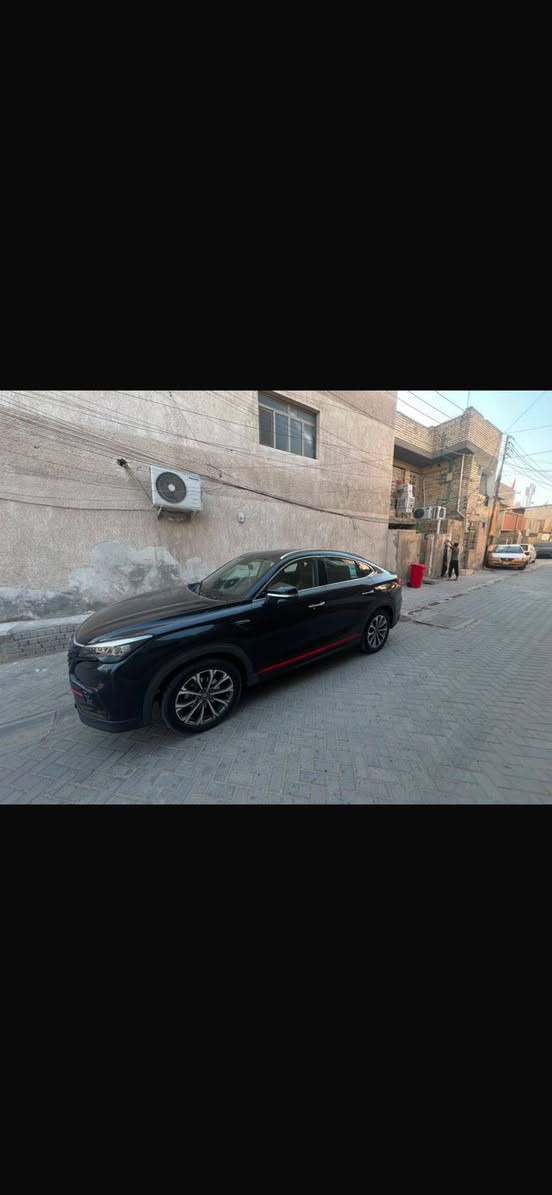 شانجان CS85 موديل 2022 سياره كفاله ماشيه ١٠٠ سياره برغي نقص مابيه تحويل ثاني يوم ورقم جديد بيه سعره ٢٢مليون ونص مكان السياره البياع ***********
