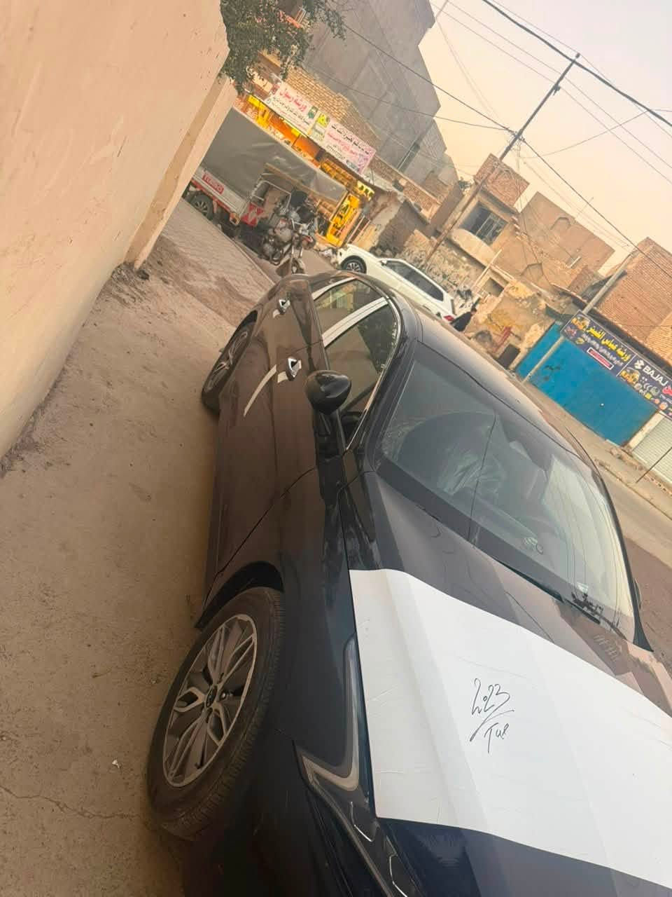 سلام عليكم 
للبيع كي فايف وارد كوري 
مديل ٢٠٢٣
مكينه هايبرد حجم ٢٠٠٠تيربو 
ماشيه ٥٧م
بردات بلاد 
كشنات جلد تبريد تتفئه 
كامرات ٣٦٠درجه 
رادارت 
بصمه ابواب بصمه ترحيب 
كشنات كهرباء 
شراي يتصل ماعنده رصيد واتساب 
***********
