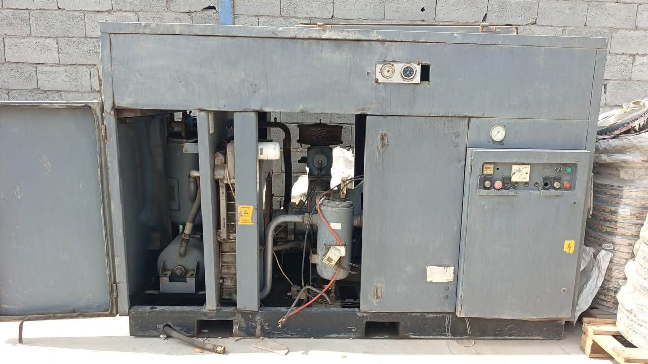 ضاغطه اطلس كوبكو • GA608 • ٨ بار