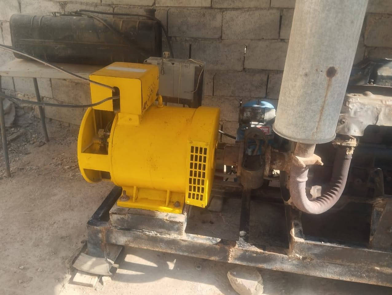 مولدة للبيع مولد كيا 3000 جنريتر 30KV سنغل باتري جديد شلال نظيف محرك جاهز وشغال تجي تشغل وتحول 
السعر 13 ورقة
الموقع الديوانية طريق السنية 
رقم صاحب المولدة ***********
