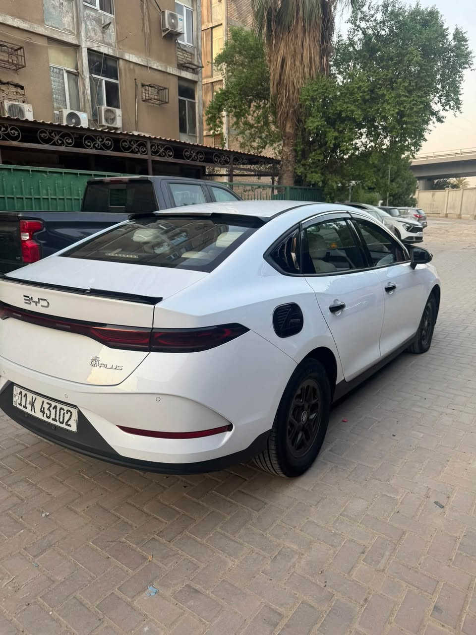 Qin plus 2025 بااسمي بيهه ملاحظتين بسيطه داخل ابيض ماشيه الكلي 14 الف
مكاني بغداد زيونه 
السعر 19900 نهائي 
***********
