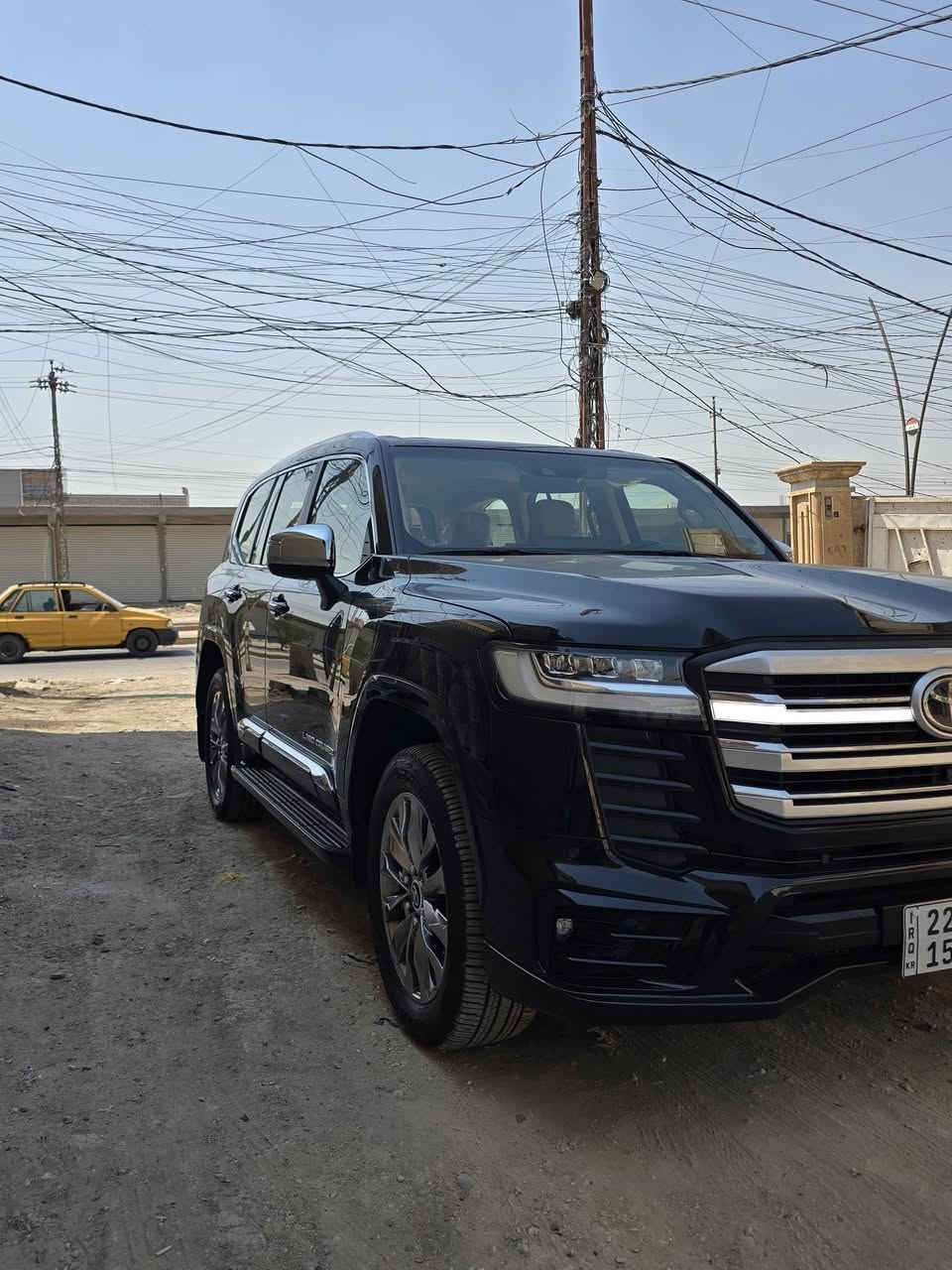 لاندكروز 2024 vx, limited
، رقم اربيل،  كفالة عامة من كولشي حتى زلغ
مغلفه سياره (PPF)
ماشيه ٤٠٠٠
المواصفات 1/1
* كشنات تدفئة تبريد 
* كشنات جلد وكهرباء مع خزن ميموري
* كامرة امامي خلفي
* رادار امامي خلفي ( مانع اصطدام)
* جنطة كهرباء 
* فلاش طوارئ عند الوقوف ( فتح الصندوق ) 
*  ابوب شفط  
* سلايت 
* شاشات خلفية + شاحن لاسلكي
* كاملة عدها وغراضها كاملات ممفتوحة بدون اي نقص 
السعر (750)
الاستفسار ***********
