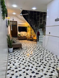 طابق ونص • ملك صرف • ١٠٠م
