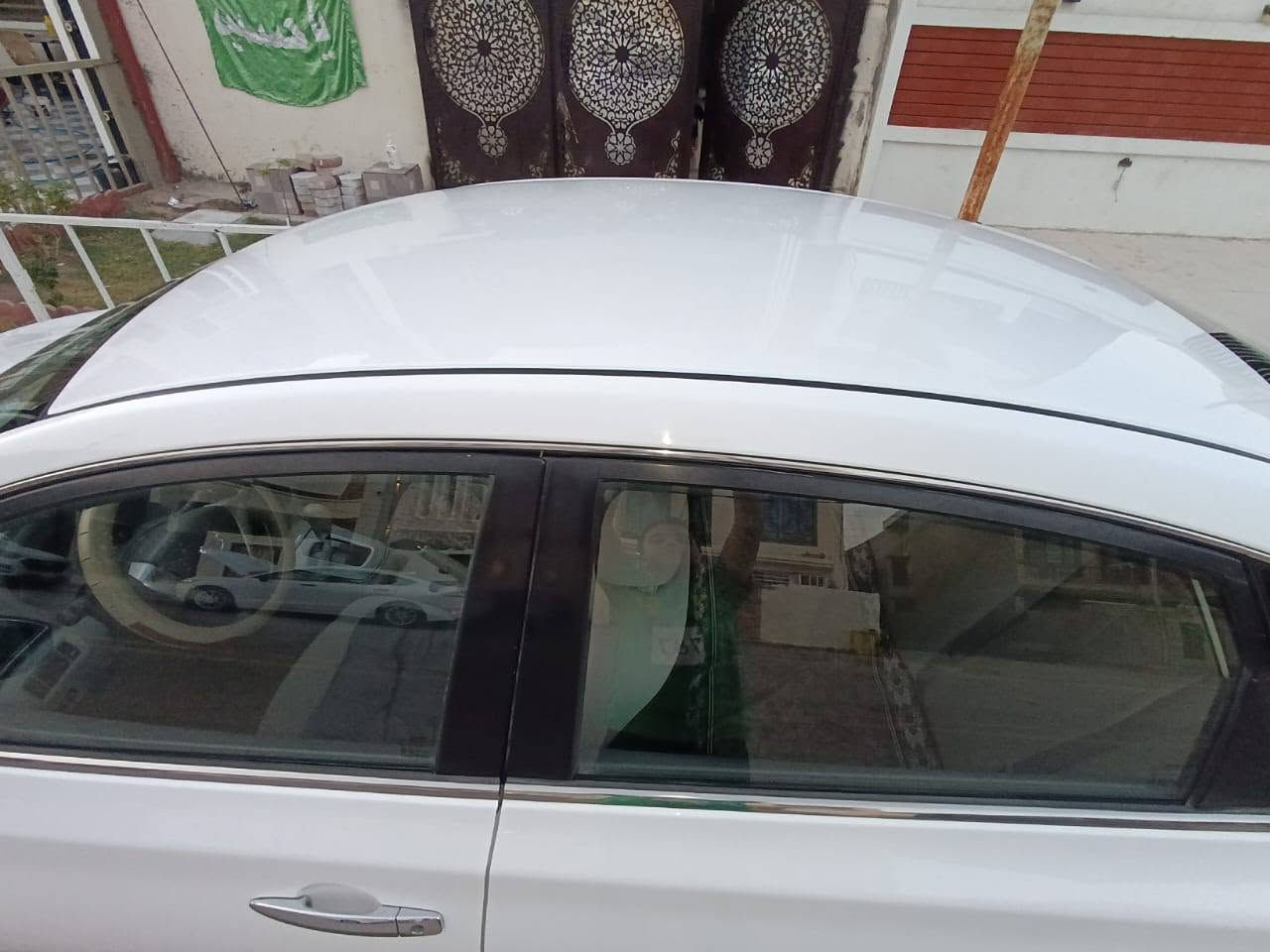 سلام عليكم
نيسان سنترا موديل 19 خليجي كفاله عامه
وسونار مرفق مع صور كلشي موضح
مكينه وكير خير من الله تبريد ثلج
رقم أربيل انكليزي بسمي تحويل مباشر
سعر 115 وبيه مجال 
مكاني بغداد قضاء المحموديه
الاستفسار
***********
*********** كورك وبي واتساب
