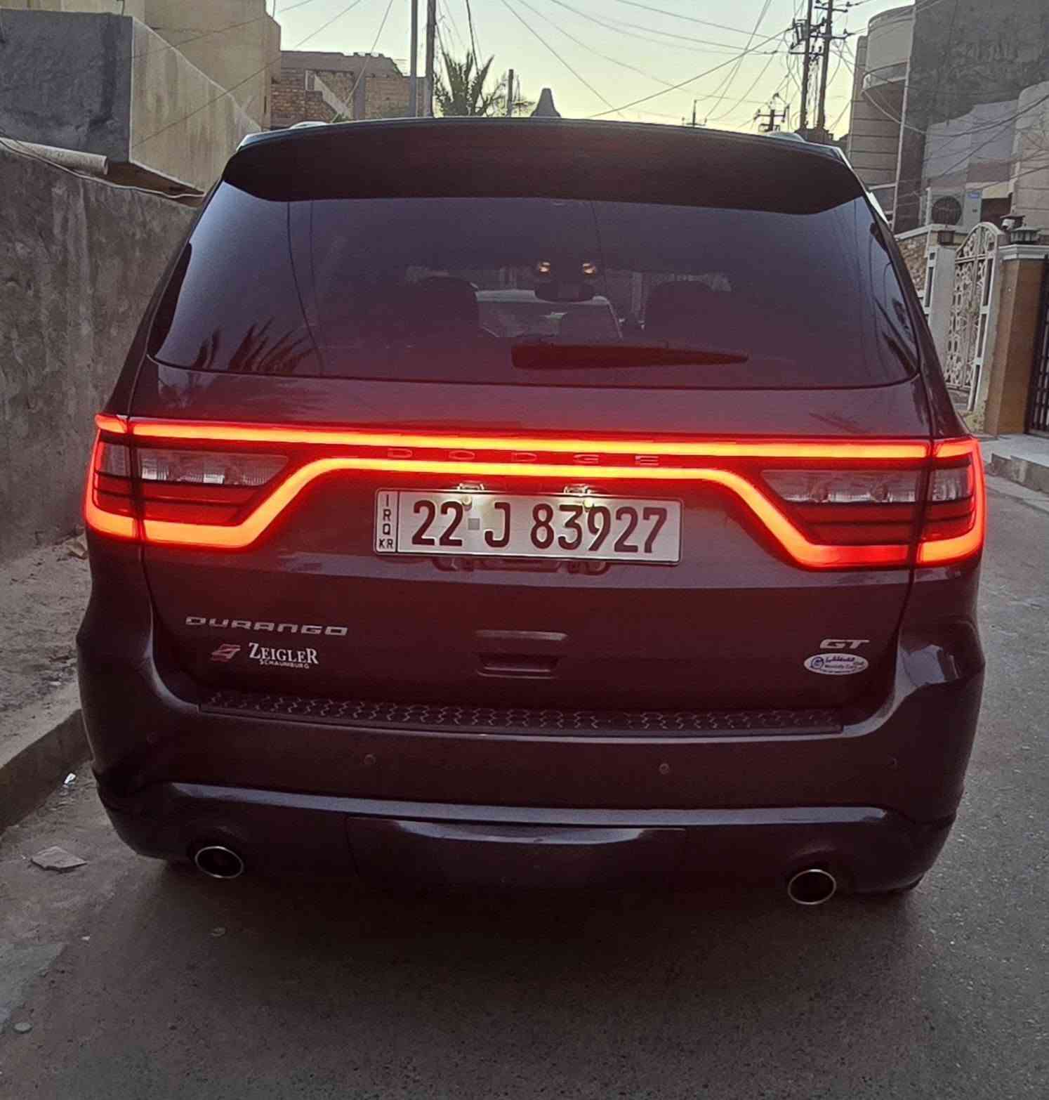 السلام عليكم 

للبيع دورانجو ٢٠٢١ رقم اربيل بأسمي

المواصفات _ فئة gt plus

محرك ٦ سلندر
شحن لاسلكي
دفع رباعي 
ماشية ٦٠ الف ميل 
فتحة سقف
مقاعد جلد  
مري قلاب
جميع الكشنات تدفئة وتدفئة ستيرن 
كشنات ميموري 
شاشة كبيرة ١٠ .١ انج 
توقف ذاتي
مرأة تعتيم السايق والمرأة الوسطية
نظام صوت alpine تسع سماعات 

الحادث جاملغ الخلفي صفحة قبغ البنزين مصبوغ
ونصف جاملغ السائق مصبوغ 
وجاملغ الصدر مبدل نفس اللون 
ويوجد بارد بباب السايق
صور الحادث مرفقة بلمنشور
للاستفسار ***********
موقع السيارة بغداد الرصافة
