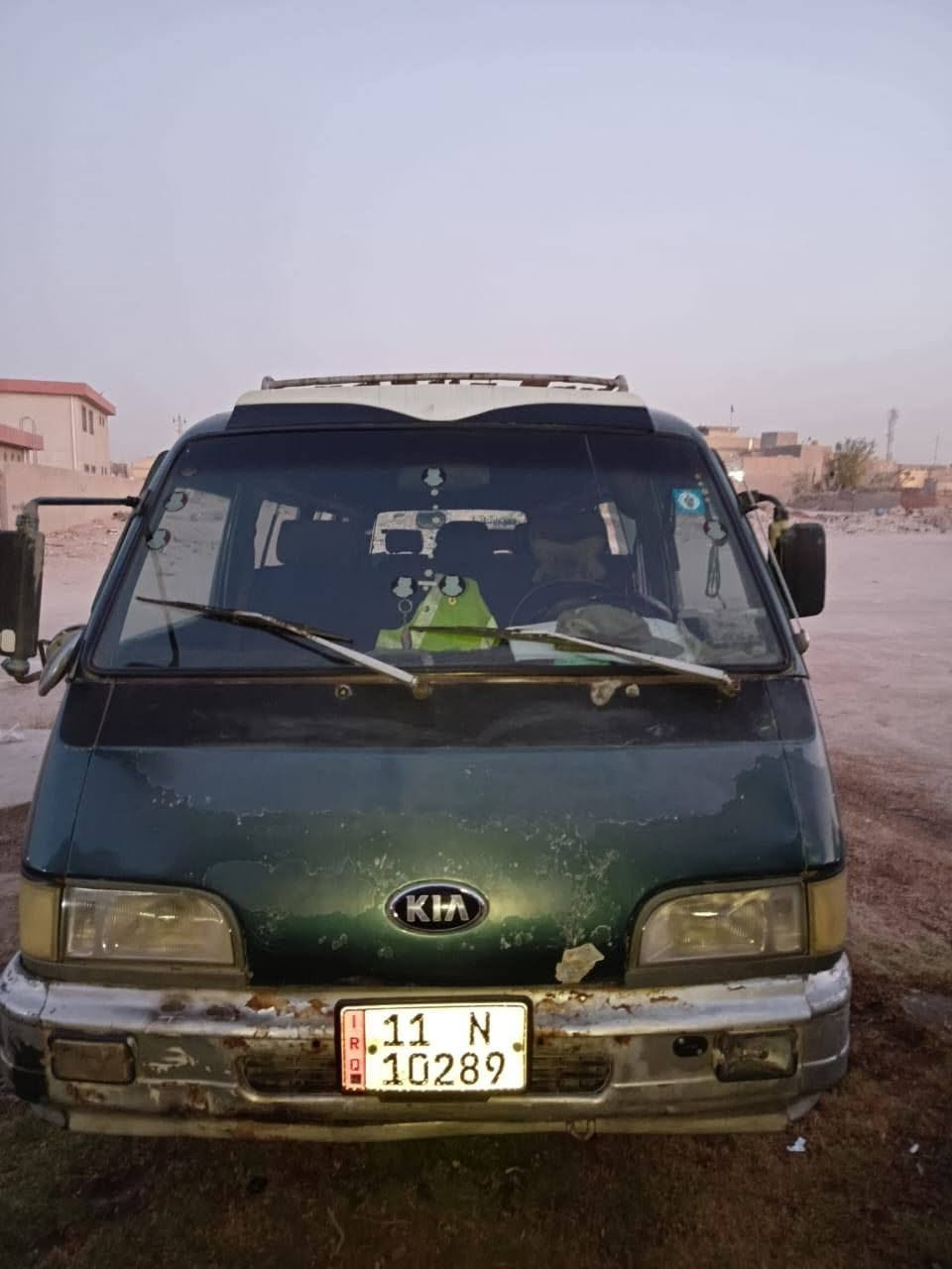 السياره نضيفه كلش كشنات ستارك 
كير ومكينه خير من الله 
حداديه نضيفه كلش 
رقم بغداد مدور ثاني يوم
مديل 1996
العناون كربلاء المقدسه مكلف بل نشر 
*********** رقم الهاتف
