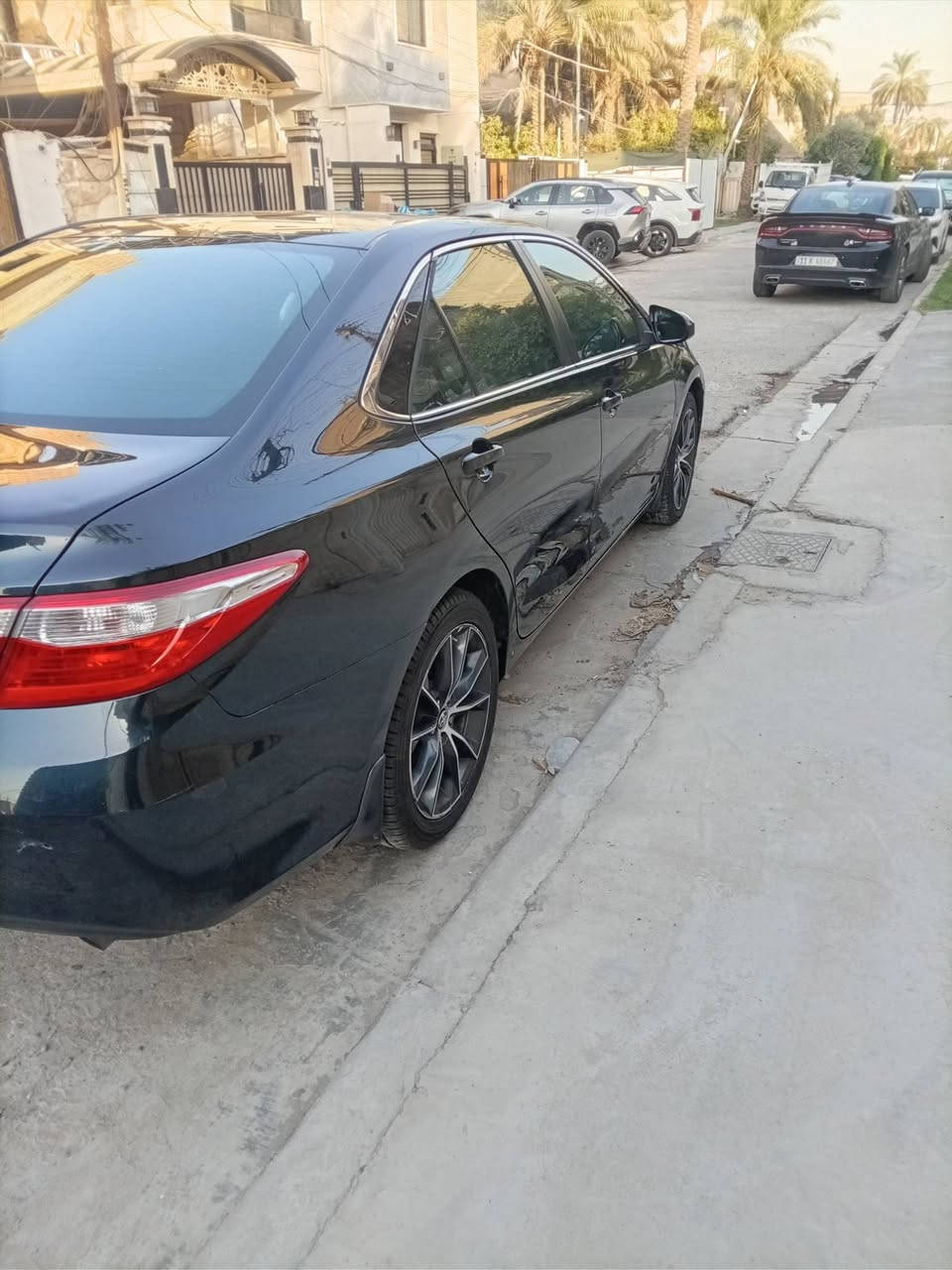 السلام عليكم كامري موديل ٢٠١٦ سياره جاهزه من كلشي اي نقص مابيهه تخم تاير جديد صدر جديد رقم سليمانيه باسمي  بيهه ٤ قطع صبغ بدون دواخل السعر ١٢٠ ورقه وبيهه مجال   مكان السياره بغداد العامريه ***********
