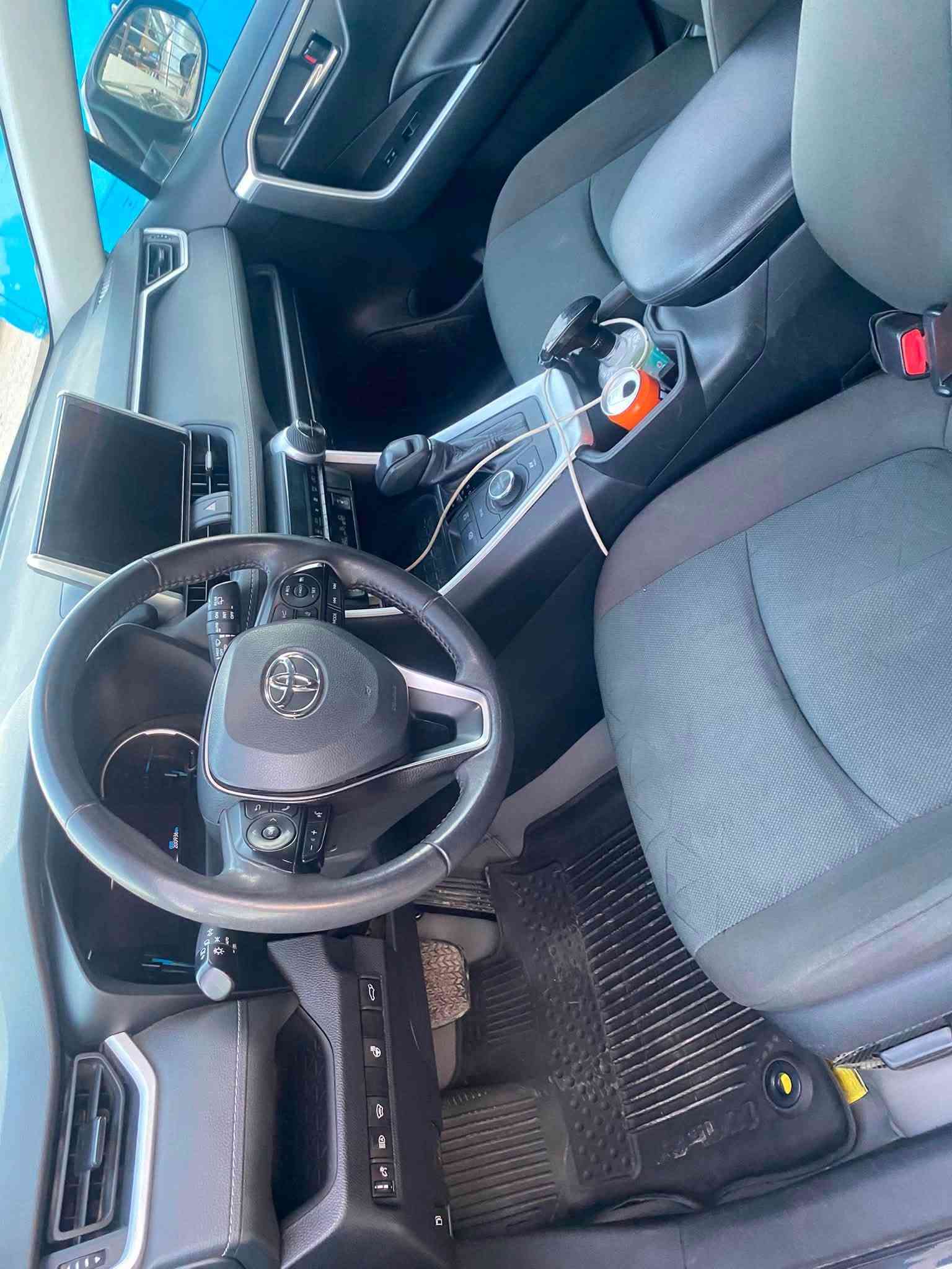 سلام عليكم راف فور هايبرد موديل 2024 ماشيه 19 الف فقط سياره حيل جديده حادثه مرفق بلمنشر معه سونار باب تبديل بلاد وصبغ جاملغ خلفي فقط بجم كبس مكاني ديالى الخالص *********** واتساب او اتصل سعره 212 او بيه مجال حك جيتك فقط

