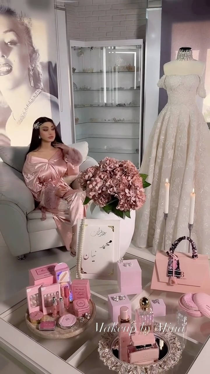 @mina__makeup_artist 🕊️🌸

#makeuptutorial #makeup #iraq #makeupartist

نص مكتوب في الصور:
- Makeup by Mina