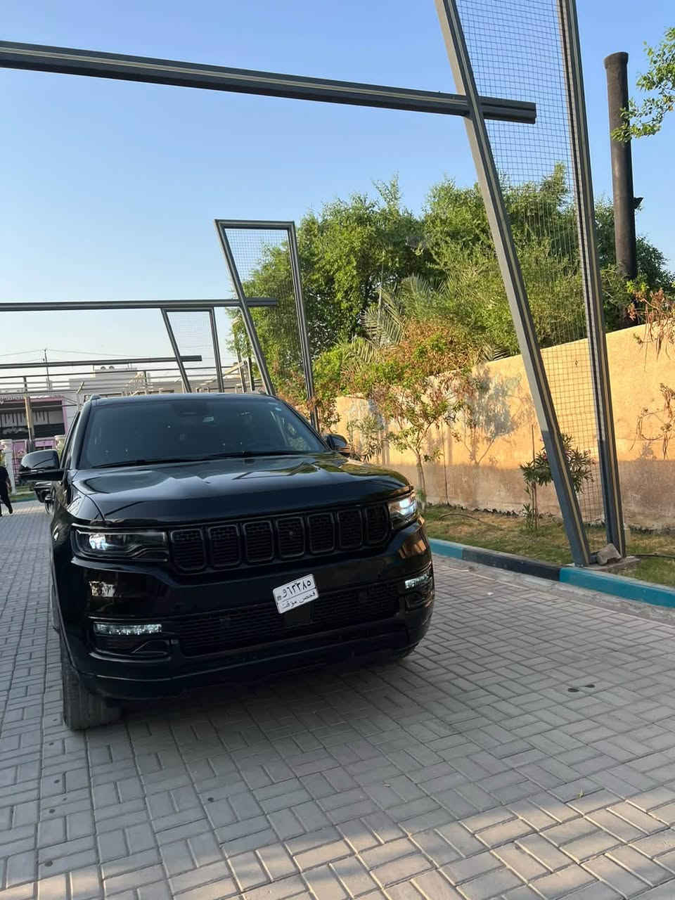 من رخصة الأدمن
السلام عليكم 2024 JEEP WAGONEER, SERIES II
فوول مواصفات .. حادثها مرفق مع الصور 
تصليح درجة أولى ع إيدي  
السيارة جاهزه بدون اي نقص..
مرقم شهداء بابل .. 
السعر المطلوب 290 $ وبيها مجال بعد المعاينة 
مكان السيارة بابل..
بقية التفاصيل الاتصال فقط لطفا ***********

