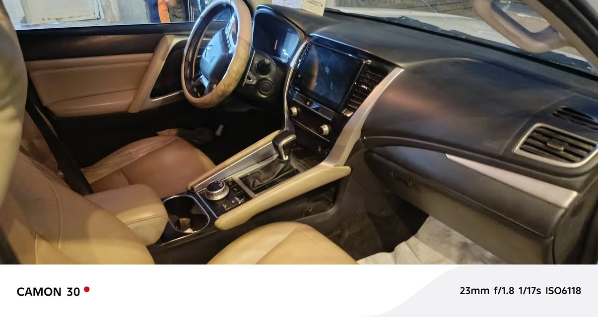 (السلام عليكم)🌷
لبيع 🚙سياره باجيرو سبورت--مديل2020

خليجي مكفوله كفاله عامه 

👈فول مواصفات 1/1👉

فتحه

فول حساسات 

بصمه

كشنات جلد  

سبع راكب 

سايد بريك بصمة

مري شفط

تلاث قطع تبريد🥶

شاشه اعطال

شاشه كبيره وكامره خلفيه

شاشه  تبريد 

لد نهاري

لايت زنون 

كشافات

ولايت ويه السترن 

دواسات جانيبه

ويل كبير

ويل كب

محرك6

شفتات  استرن 

تحكمات استرن جهدين

مثبت سرعة

فورويل ماوس

قياده ذاتيه 

تخم تاير كله جديد

مانع انزلاق  وهواي بعد

 مواصفات

سعر٢٠٥ بيها مجال

رقم اربيل  الجديد 

مكان السيارة بغداد الكاظمية

***********
