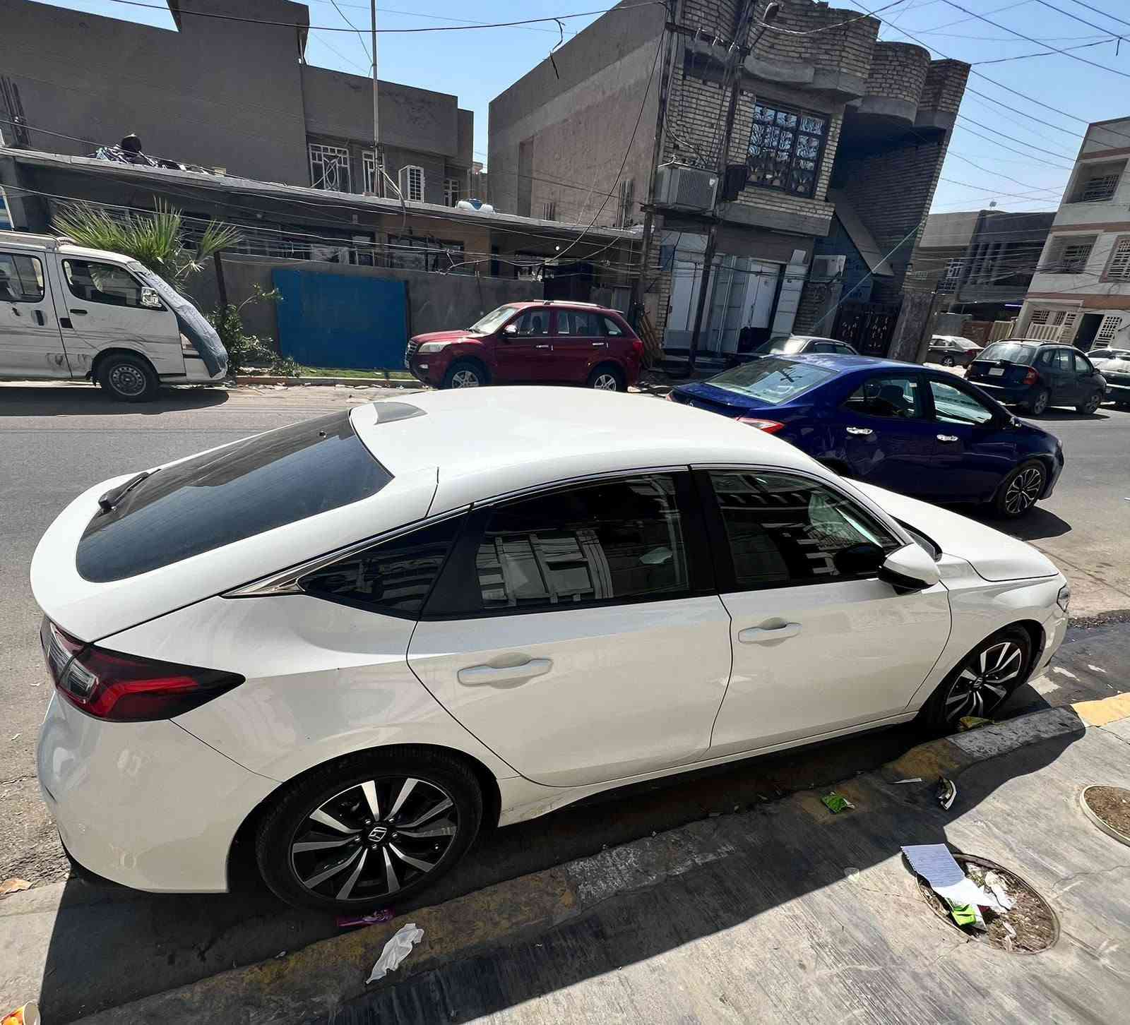 هوندا سيڤك هاشباك موديل 2023 سياره حلوه وعمليه وهايبرد ماشيه 75الف كيلو ونص وقابل للزياده سعره 153 ورقه وبيها مجال بصيط للشراي واتساب ***********
