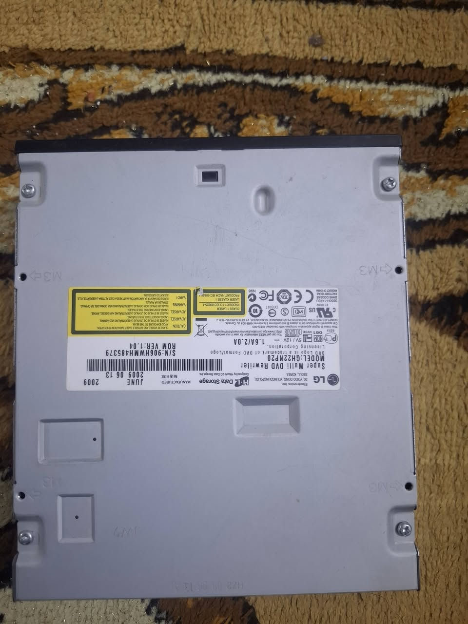مشغل اقراص داخلي LG مال تفصيخ شرط الضمان والفحص يوجد توصيل الاتصال ***********
