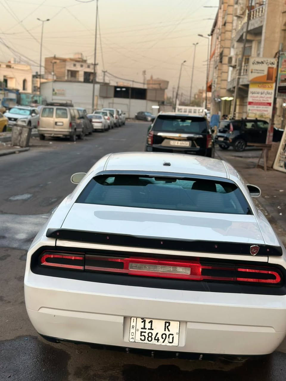 السلام عليكم 
جالنجر 2014 
محدث بجم 2020وارد امريكي  بدون ايرباك بدون دواخل 
مكفوله من الشواصي ومرفوقه صور الحادث 
السعر. 
رقم بغداد بسمي  هزه جديده 
مكينه 3600
تو ويل 
شاشه جبيره  
ويل كب فيردا 
تخم تاير جديد 
صدر امامي خلفي جديد. 
السياره حاهزه بدون اي نقص 
مكاني بغداد الاعضميه  بس بيع ماراوس؟؟؟ السعر كلش المناسب 103وبيها مجال قليل الشرايه ***********

