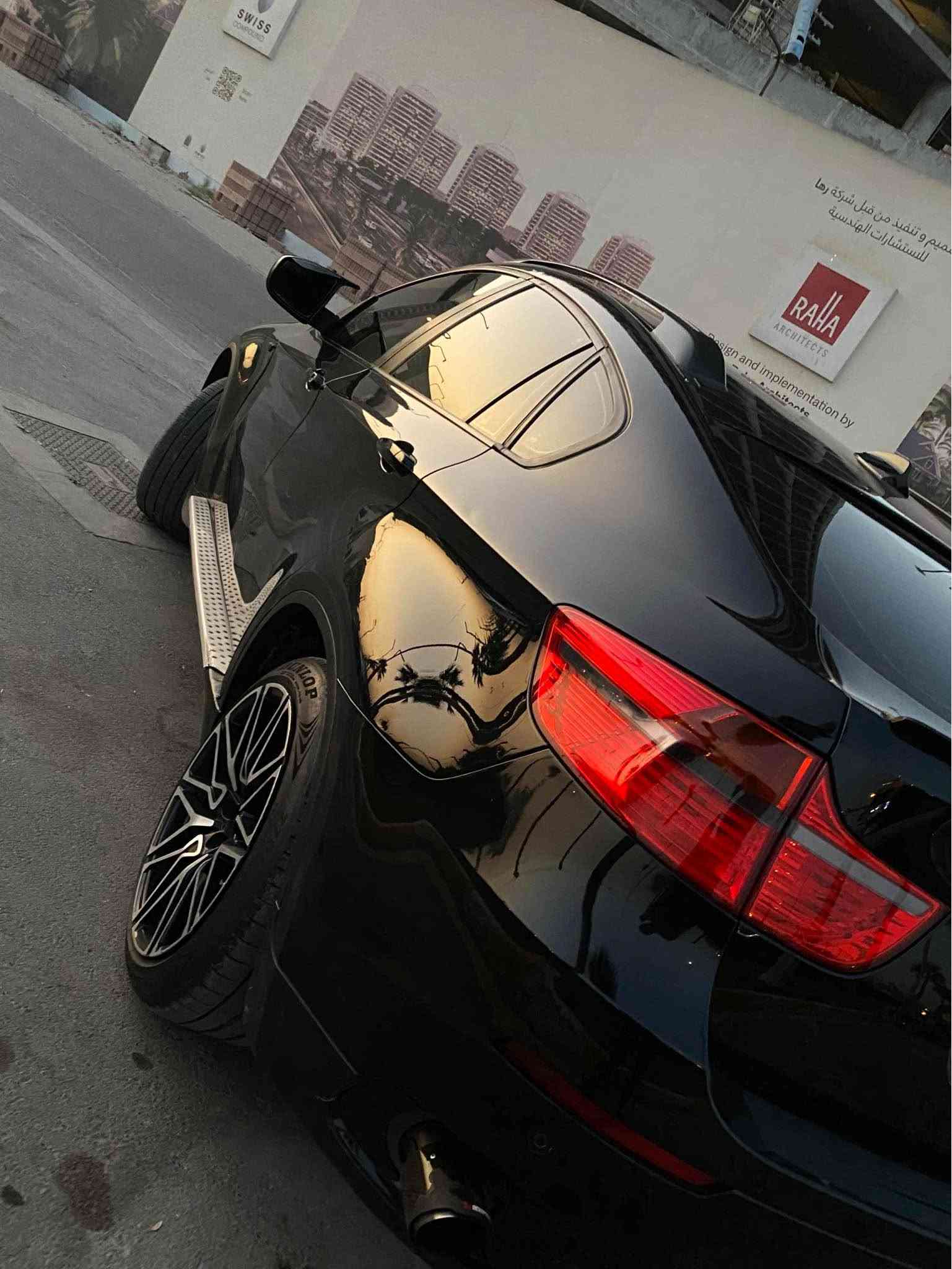 السلام عليكم بيع او مراوس 
سيارة بي ام دبليو X6
3500 tune turbo
موديل :-2012 السيارة من وكالة (((العروش))) خليجي 
ماشية :- 160 الف كيلو فقط  
سيارة بااسمي تحويل ثاني يوم رقمها سليمانيه  جديد وهزتها جديده وتضليل جديد 
ابواب شفط 
مري شفط
وشفتات سرعة
داخل مشمشي  مميز
اربع كامرات 
بصمات
رادارات 
فتحة سقف
كشنات بيها 8 حركات وضعيات 
هندبريك بصمة 
تحديد مسار
وبردات ابواب
بغداد الغزاليه مدير الامن 
149$ وبيها مجال بسيط 
*********** بغداد, العراق
