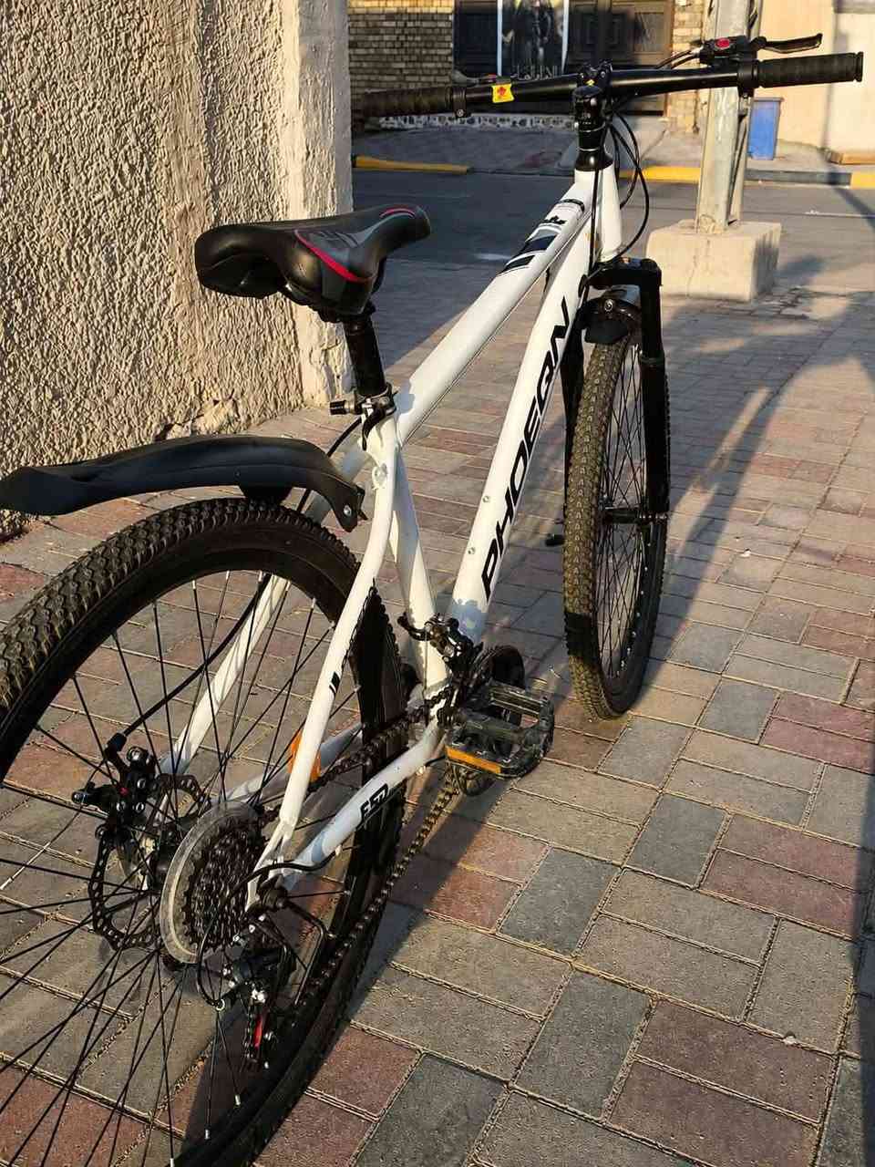سلام عليكم بايسكل جديد قبل اسبوع أخذته كلشي شغال تجي تفحصا بيدك لسعر 140 وبي مجال بسيط العنوان واسط قضاء العزيزيه
سلام عليكم بايسكل جديد قبل اسبوع أخذته كلشي شغال تجي تفحصا بيدك لسعر 140 وبي مجال بسيط العنوان واسط قضاء العزيزيه الرقم للتواصل ***********
