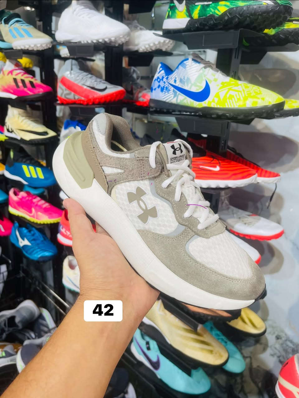 🔥 وصل الجديد إلى بيج السيد 🔥

👟 أحذية أورجينال أمريكي 🇺🇸
موديلات مختلفة، تصاميم مميزة واختيارات متنوعة تناسب كل الأذواق 👌✨

💯 نشتغل على الأصلي ونختار لكم أفضل الموديلات.

📍 العنوان: بغداد – الحرية الأولى – باته – محل الجوكر
📱 واتساب: ***********

بيج السيد… الأصلي عنواننا 🤝🔥
