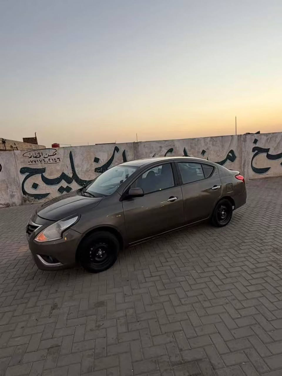نيسان سني هندي موديل2016
رقم بصرة سنوية 2031 شرط التحويل
صبغ عام 
منظومة تبريد جديدة 
محرك بداية تبخير
شغال نعمة من الله
كير جيد جدا
غرفة نظيفة
تخم تاير
كهربائيات كاملة 
السيارة جاهزة من كلشي 
الشراي يراسلني خاص وادزله سونار
السعر (63) وبيها مجال للشراي
*********** واتس اب
‏‪***********‬‏ اتصال
