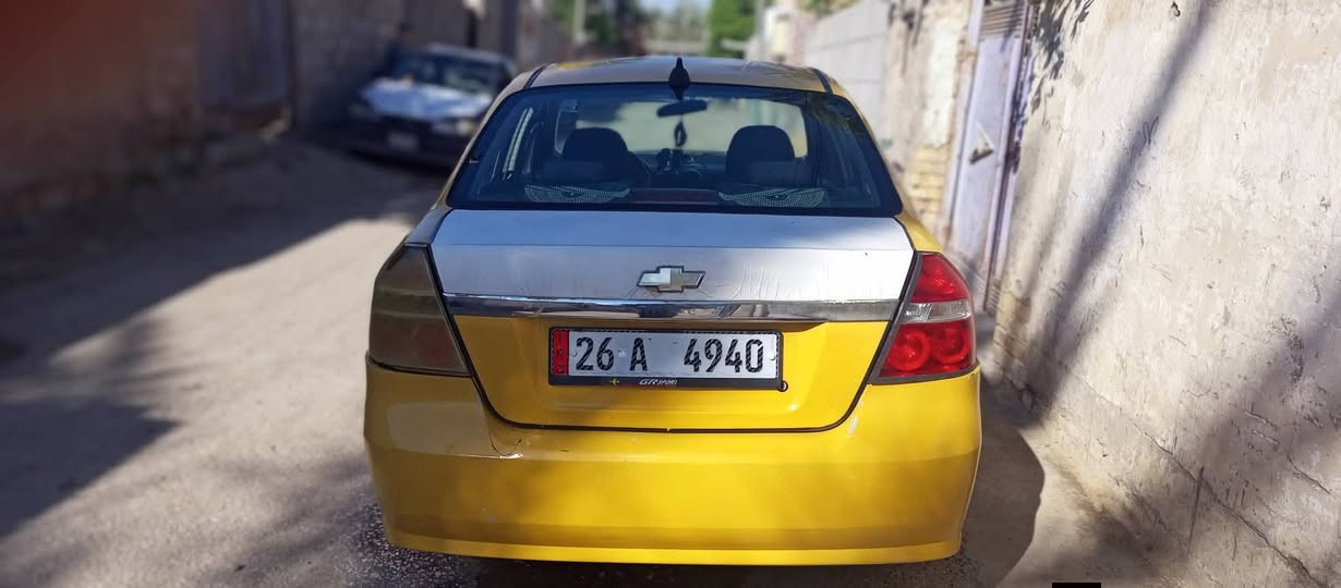 افيو 2009امريكي توماتيك كير محرك فول سياره جاهزه بيه جاملغ الخلفي  بس مصفره هيئه وغرامات رقم نكليزي تحويل ثاني يوم اني صاحب سياره سعر 47 بيه مجال بسيط تصال علئ رقم ***********
موصل جانب الايمن
