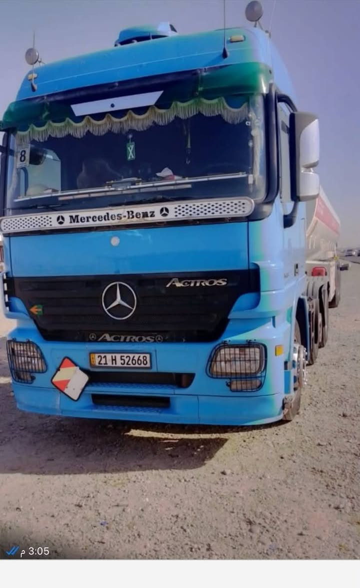 شاحنة • نص بالصور
