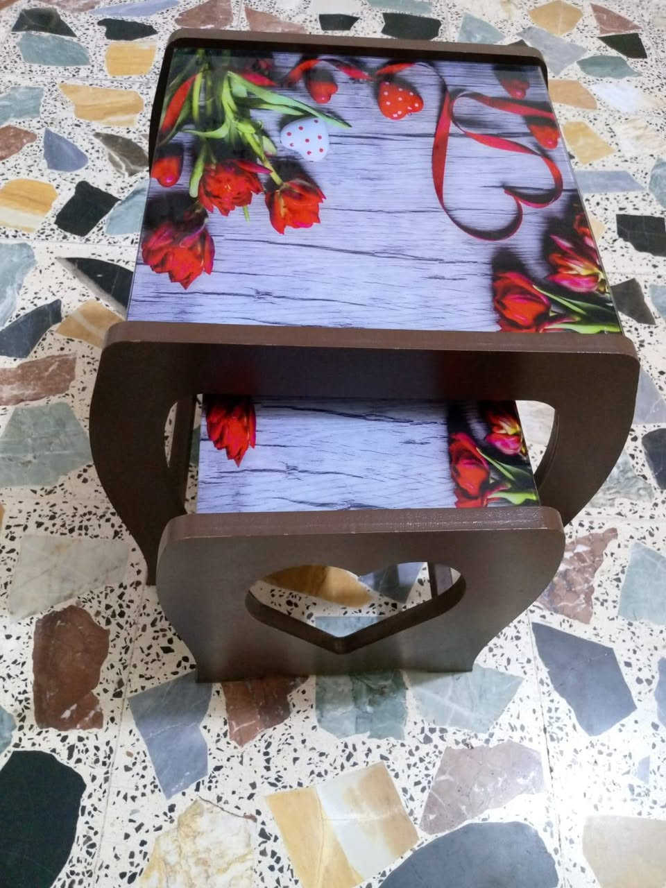 ٤ طبلات • ٢ تيبلام • تلفزيون وميز