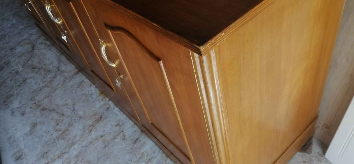 سلام عليكم بوفيه مترين ونص صاج تسكام مكان كربلاء سعره ١٣٠ الاتصال على الرقم *********** *********** العنوان باب طوريج قريب شارع الحافظ عمود ١٢٨ كربلاء, العراق
