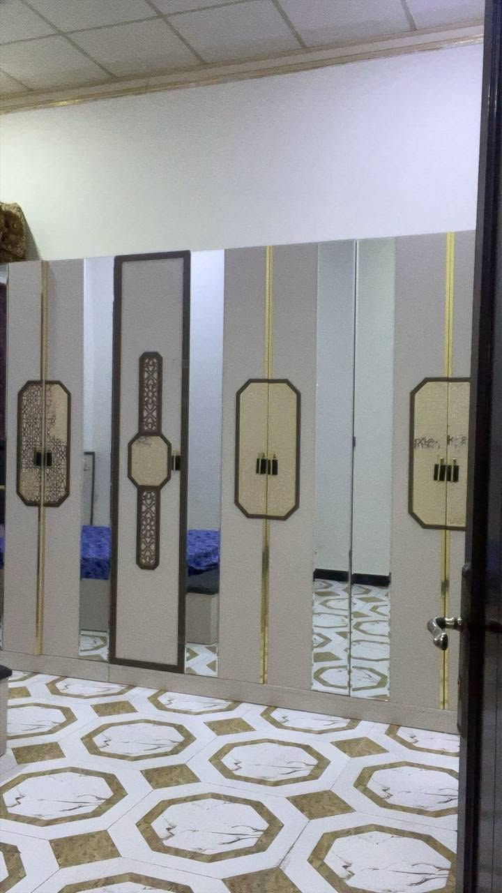 غرفة تركية للبيع عنوان البصرة شط العرب نضافة 90/100..10قطع سعر900
***********
