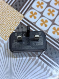 شاحن • ريدماجك • ٨٠واط
