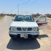 بيكم نيسان موديل 2000 يساره جاهزه من كلشي مكينه كير حدااديه  تبريد شغا...