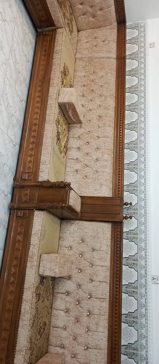 كنبة مستعملة • تفصيل زان • قياس ٢٠م