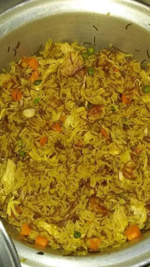 كل ما هو جديد واكل بيت طيب ونظيف نتواصل معكم على اكلات ام ياسر للحجز والاستفسار ***********ويوجد خدمة توصيل المدائن
