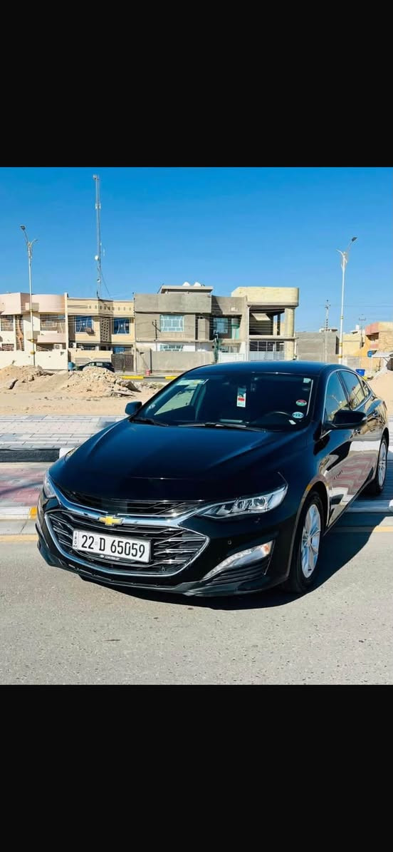 ماليبو 2019 برمير للبيع  وارد كوري
السيارة بدون ايرباك و بدون دواخل بيها الباب الخلفي تعديل بارد فقط + هلال الجاملغ بي شبر 

مواصفاتها: 

بصمة 

شاحن لاسلكي 

شاشة ايباد 

عداد دجتال 

لايت لد امامي و خلفي 

لايت امام 3 عدسات 

كشنات جلد + كهرباء 

الكشنات الامامية تدفئة + تبريد  

الكشنات الخلفية تدفئة  

ستيرن هيتر 

حساس امامي خلفي 360 

اوتو ستوب 

اوتو بارك 

نظام المحافظة على المسار 

نقطة عمياء 

مثبت سرعة تفاعلي 

تبريد قطعتين.....

سعر السيارة: 138 وبيها مجال 

مكان السيارة: بغداد 

*********** وبيه واتساب ❤️
