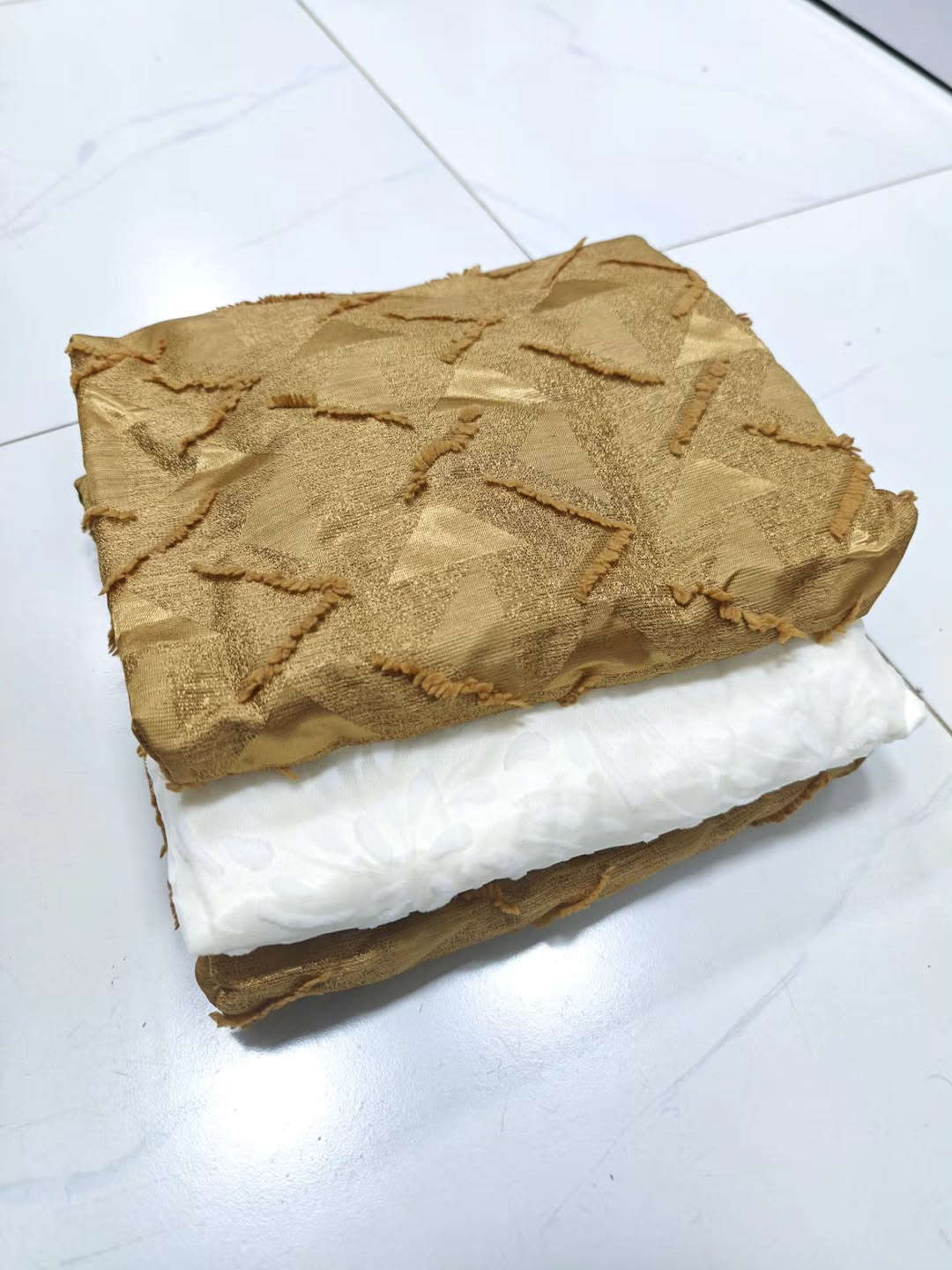 عرض خاص 🥳🥳 برده بوهيمي ثلاث قطع ب٢٨ الف فقط😍
قطعتين بوهيمي قطعه تور 
عرض ٤ طول ٣
سعر فقط ٢٨ الف 😍
-———————————————
متوفر توصيل بغداد وجميع المحافظات🚕🚕
للحجز والاستفسار يرجى مراسلة الصفحة💌💌💌
او الاتصال  فايبر واتساب على الرقم 
📞📞
 واتساب ***********
زوروا موقعنا على العنوان التالي:-
👇👇👇👇👇👇👇👇👇👇👇👇👇👇👇👇👇 
💧/السماوة عكد الجامع داخل مول الاميرات مجاور ايلين شوب
#العراق #العراق🇮🇶 #مفروشات #بغداد #در_الحسن

نص مكتوب في الصور:
- عرض خاص برده بوهيمي سعر ٢٨ الف فقط