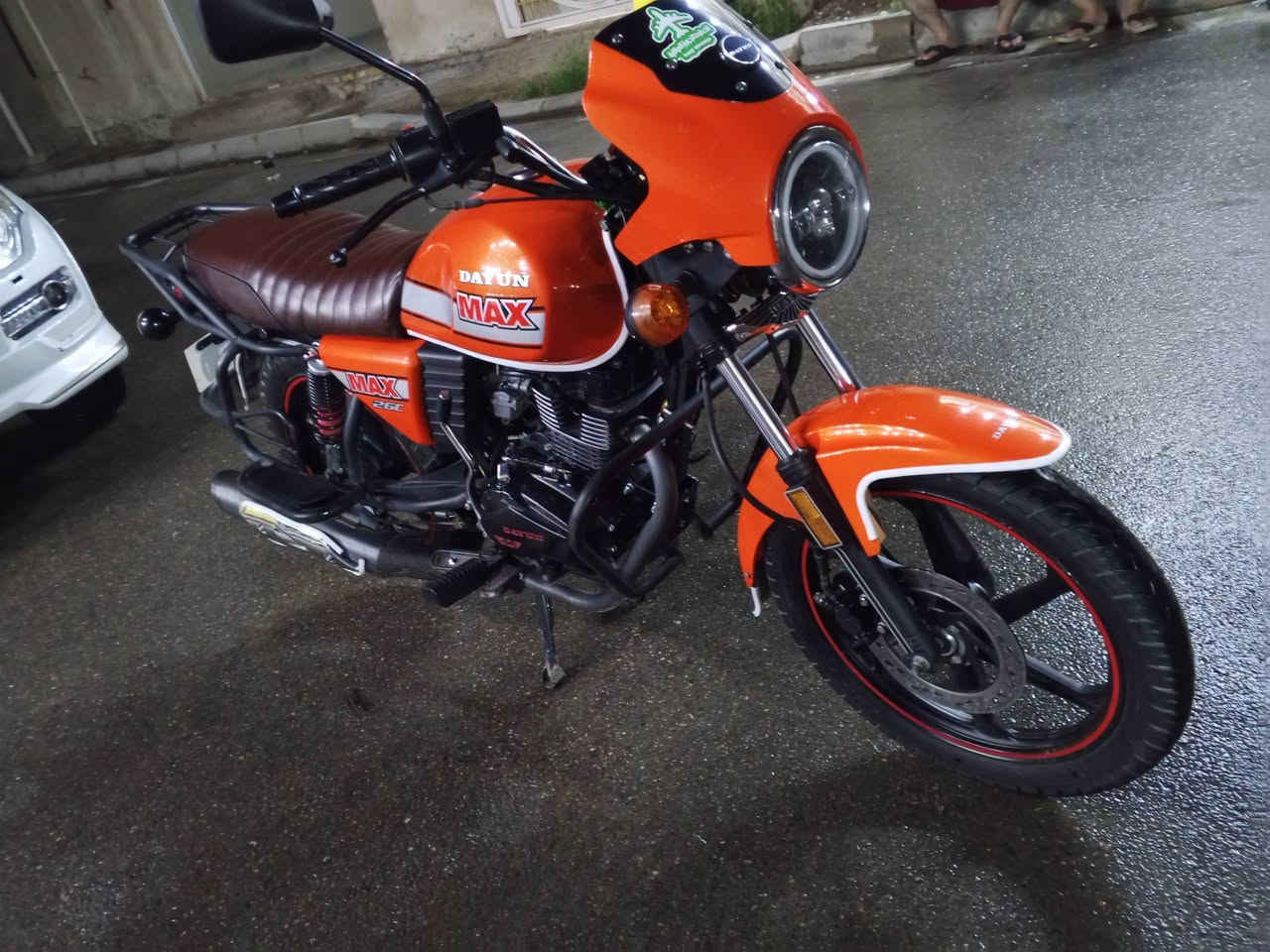 دايوان ماكس مكينه 200كفاله عامه اوراق اصولي نضافه فول سعر 1900بيه مجال بسيط ***********
