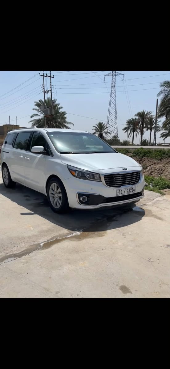 #للبيع  كيا سيدوناموديل ٢٠١٦ وارد امريكي رقم بغداد باسمي
سيارة بيهة قطعتين تبديل وبيهة مكانات صبغ 
المواصفات
1- كيا سيدونا فة EXموديل ٢٠١٦
2- محرك 6 سلندر 3300 
ماشية 107ميل 
4- حساسات امامية خلفية اصل 
5- كاميرا خلفية دوارة مع الستيرن 
6- ابواب جانبية كهربائية سلايد  جنطة كهربائية 
7- كشافات دعامية اصل ( بروجكترات )
8- اشارات بالمرايا الجانبية مع مرايا جانبية شفط كهرباء 
9- غرفة السيارة جلد اصلي لونين 
10- تحكم فول كهرباء لكرسي السائق
11- تحكم ستيرن جهتين بلوتوث حاكية وتحكم بالشاشة الداخلية 

13- تدفئة كشنات  
14- بصمة باب وبصمة تشغيل 
 بردات داخلية اصلية للابواب والمقاعد الخلفية 
مكان السيارة سماوه 
السعر 170وبيها مجال للتو‭***********
